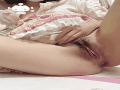 学生萝莉麦麦脆汁鸡白丝洛丽塔自慰跳蛋高潮