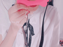 软甜糯米糍福利姬_白丝乳夹学生萝莉自慰诱惑