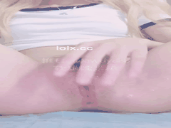 软甜糯米糍穿白色体操服学生萝莉自慰福利姬诱惑