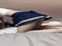 青涩学生妹快手露脸裸舞自慰_诱惑十足的私密表演