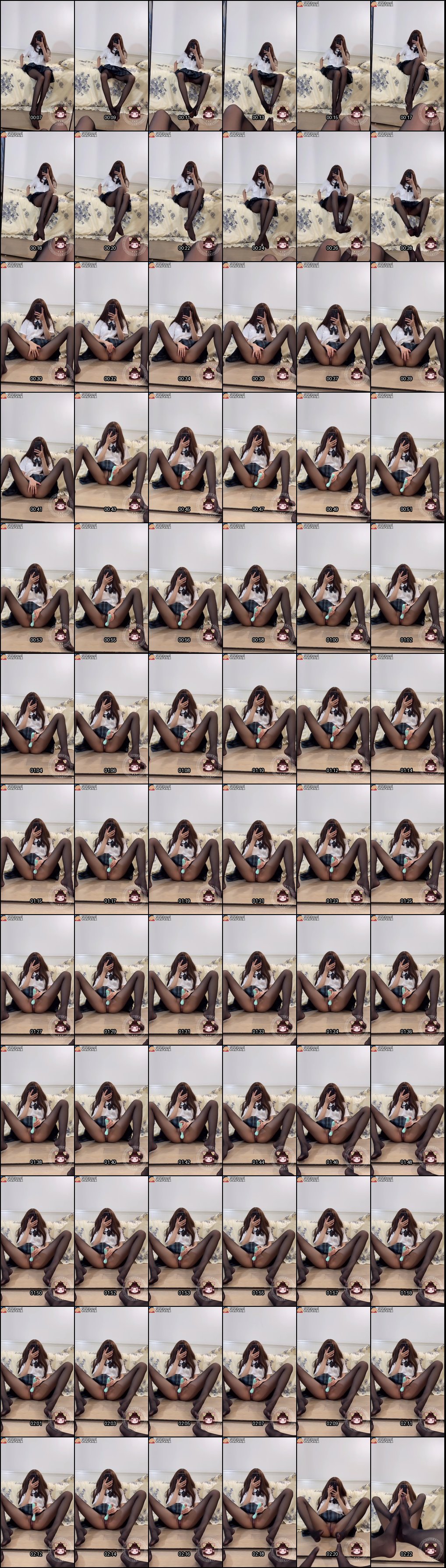 黑丝JK仙仙桃单人模拟足交，假鸡鸡润滑油超刺激玩法