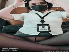 奶咪Anaimiya最新阿黑颜自慰：肛塞高潮狂欢