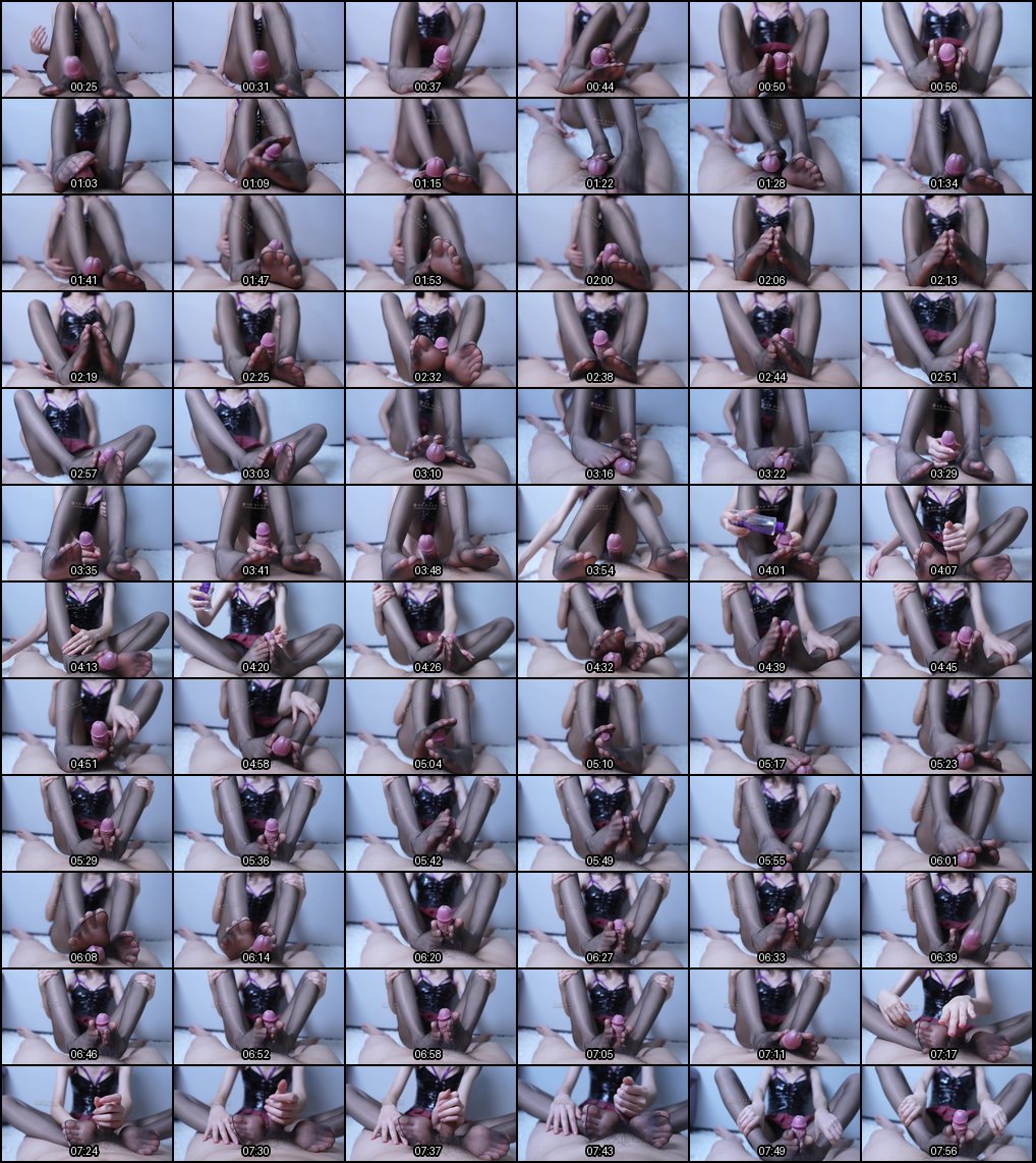 小桃呢白虎贫乳福利姬丝袜足交自慰诱惑_1