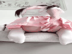 小雯宝宝粉色兔子裙诱惑！萝莉少女水晶黄瓜自慰高潮