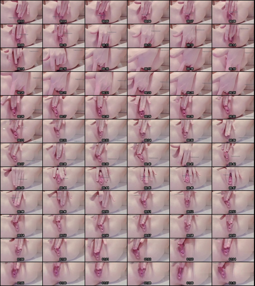 放学后反差萌软妹自慰潮喷粉嫩小穴