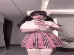 小仙云儿反差小骚货裸舞自慰，弹力十足的诱惑表演