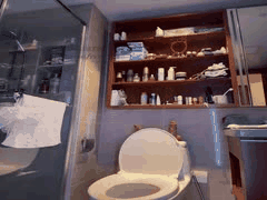 御姐车内玩具自慰高潮！红灯下裙底喷水湿透，忍不住调高震动直奔巅峰