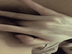 顶级学生妹大尺度私拍福利合集：超美校花自慰裸舞三点全露诱惑