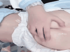 小萝莉白丝诱惑自慰福利秀