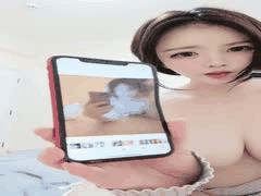 巨乳主播泠鹫孤舟骚浪自慰：抠穴揉胸淫荡尤物诱惑秀