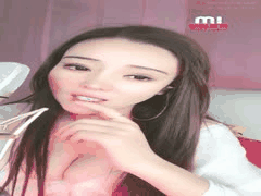 童颜巨乳女神咪咪子尺度全开！裸舞诱惑疯狂扣穴喷水高潮