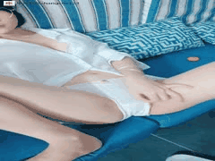 湖南甜甜超可爱大白乳道具插穴高潮秀