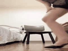 甜美少妇杨枝甘露开档丝袜自慰：大奶宝妈道具插穴淫叫诱惑