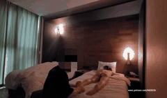 韩国健身肥臀淫妻偷拍曝光_老公亲眼看老婆勾引外卖滴滴按摩男狂欢