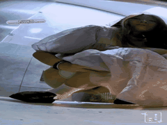 酒吧女厕偷窥狂欢_高手手电补光直击多位美女极品私密美鲍_欲罢不能