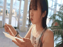 漂亮女大学生私拍诱惑_被舔到高潮的无码中出反差白虎