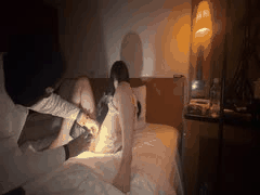 19岁素人少女摩摩年末限定！柔软翘臀超敏感三发中出高潮喷射