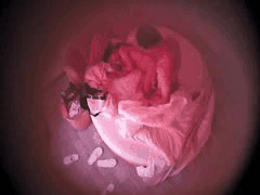 上帝视角监控实拍：白衣护士换上开裆黑丝，被猛男暴力打桩高潮尖叫
