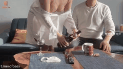 黑丝莎莎醉酒狂野勾引上司_媚眼如丝诱惑胴体缠绵_蜜穴紧裹茎身榨精内射高潮