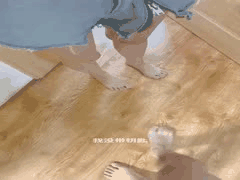 邻居少妇修灯诱惑：意外发现震动棒与骚穴，忍不住上手口交各种姿势猛操