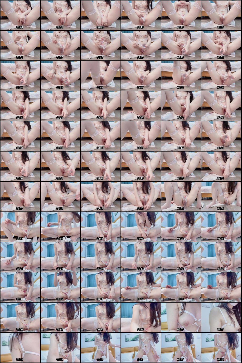 笨蛋瑶瑶福利姬Cosplay诱惑：白丝黑丝自慰VIP专享