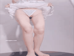 软甜糯米滋福利姬白丝Cosplay自慰诱惑，甜美VIP专享福利