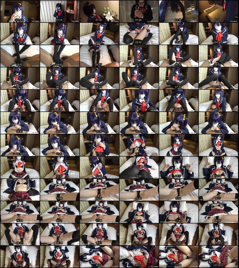 黑丝福利姬Cosplay白黑小熊维尼诱惑表演