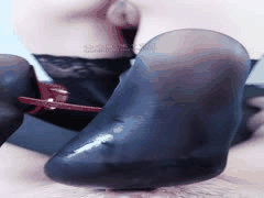 小桃足交口交自慰诱惑表演