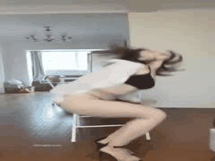 极品少妇梅姐丝足足交福利合集：气质女王调教男奴，人妻诱惑丝袜美腿必看完整版