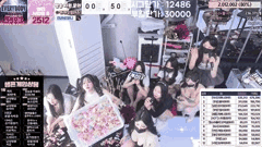 韩国女团PK赛_黑丝长腿美女脱衣热舞震撼全场