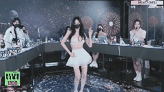 韩国女团PK黑丝长腿主播脱衣热舞精彩合集_5