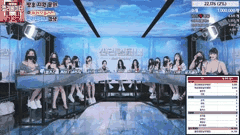 韩国女团PK热舞合集_黑丝长腿与脱衣主播激情表演