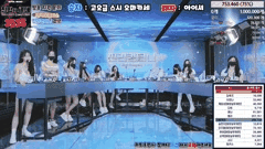 韩国女团PK黑丝长腿脱衣热舞精彩合集_15