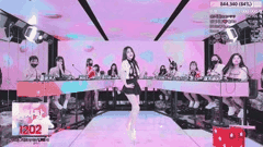 韩国女团PK热舞合集_黑丝长腿脱衣秀精彩表演