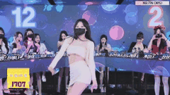 韩国女团PK热舞秀_黑丝长腿引爆舞台_8