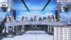 韩国女团PK黑丝长腿脱衣热舞精彩合集_30