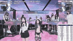 韩国女团PK脱衣热舞合集_黑丝长腿主播精彩裸舞表演