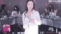 韩国女团PK黑丝长腿脱衣热舞精彩合集_47