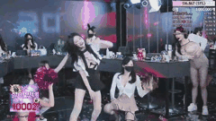 韩国女团PK热舞合集_黑丝长腿脱衣秀精彩瞬间_12