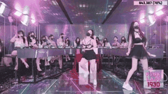 韩国BJ主播黑丝长腿脱衣热舞_女团PK裸舞福利诱惑秀_1