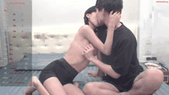 中韩情侣主播火辣合集_美女中国人与帅气韩国男激情互动_欲火焚身让人沉迷