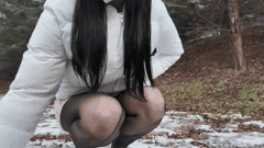 韩国蜜桃臀网红情侣野外激情碰撞_户外性爱让人欲罢不能