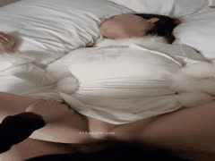 A级泄密曝光：在校女大学生与男生激情3P实录（2）