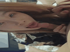 A级泄密曝光：在校女大学生与男人激情3P狂欢