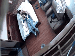 猥琐眼镜男领导开房约战极品少妇女员工，熟练操作暴露多次偷情内幕