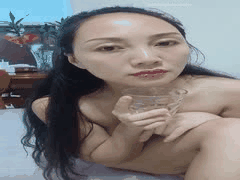 钟晓红熟女演员借贷泄密自拍曝光！双洞齐开尺度惊人，潜规则美女内幕