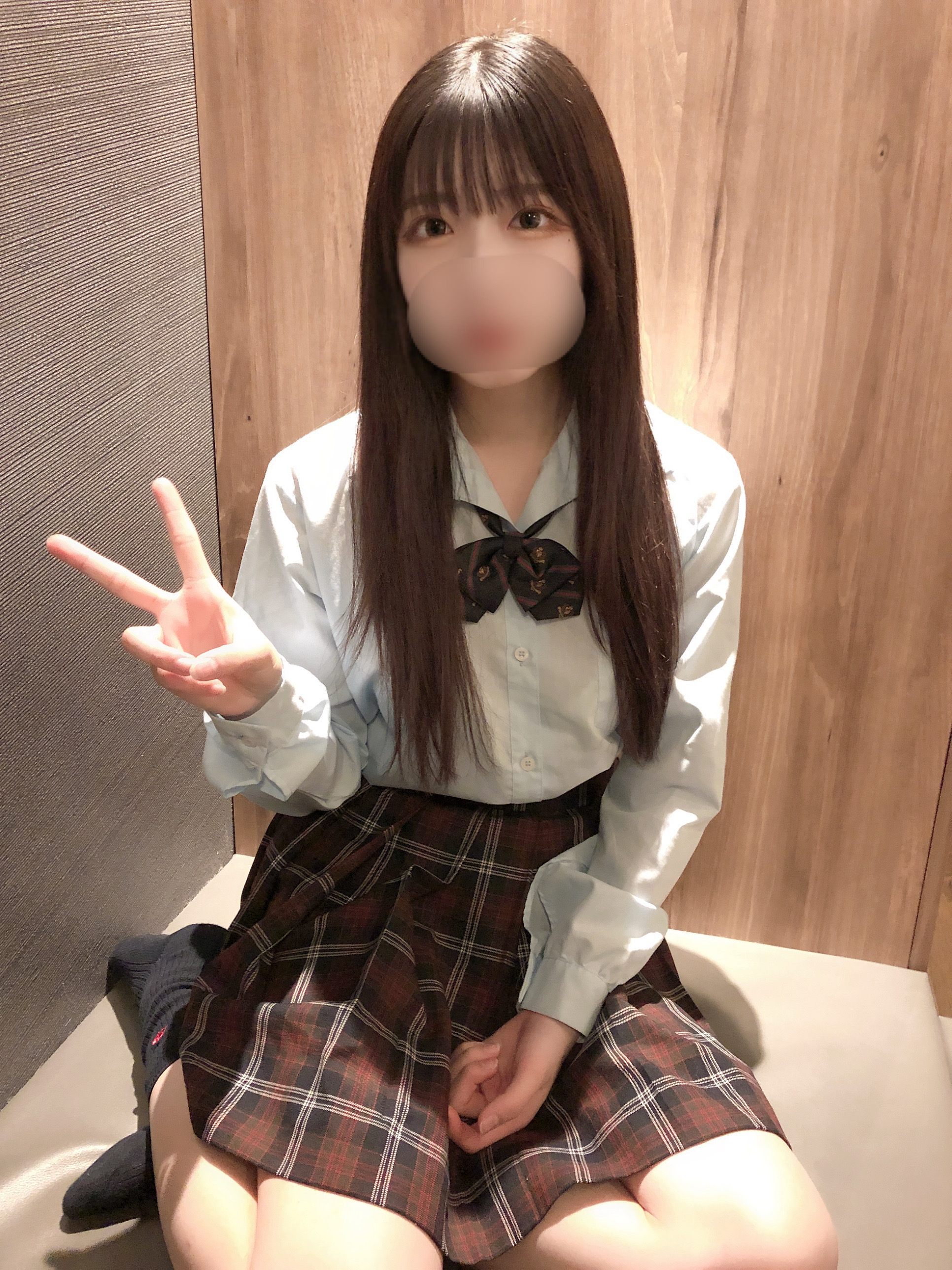 FC2-4233647【数量限定お得なセット販売ございます】2023年最後に奇跡が起きました…乃⚪︎坂の与⚪