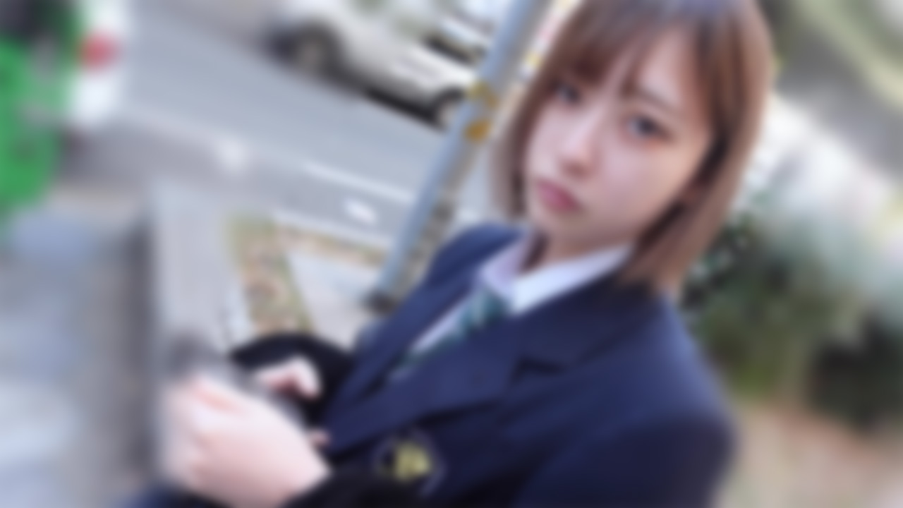 FC2-4242545【#115】ガッコーサボリ中の美形学生をナンパゲット。最初は警戒されてたけど気を許したト