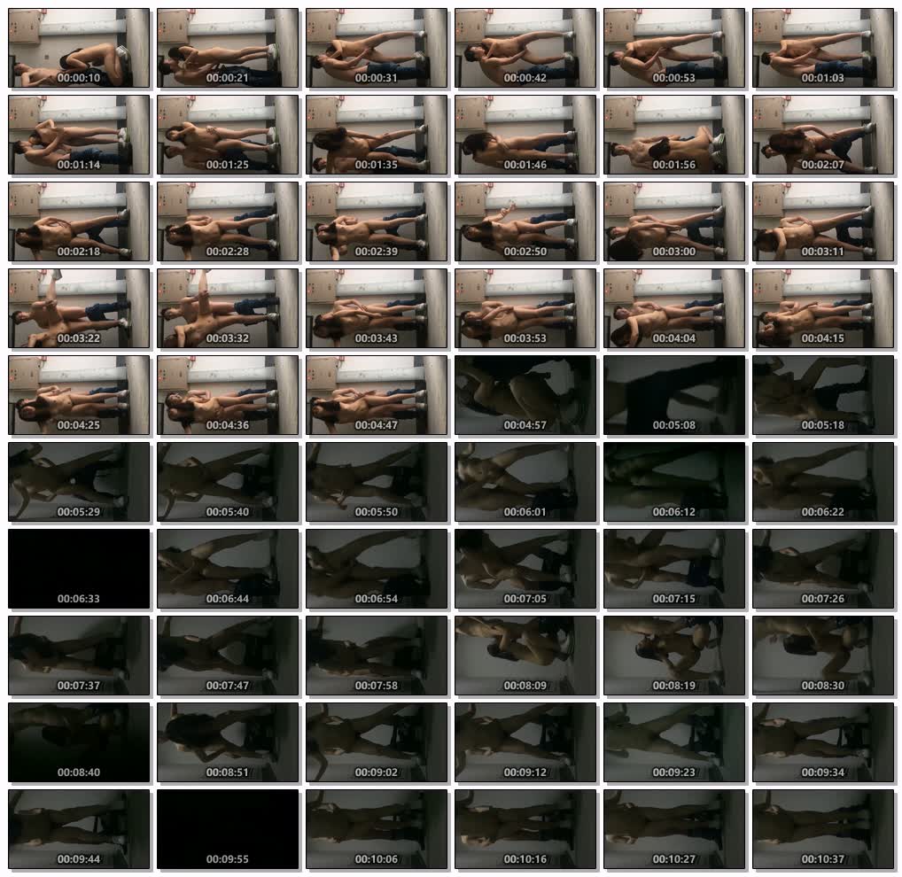 色胆包天猥琐四眼仔大白天楼道里脱光苗条美腿性感小女友啪啪玩的花样还不少搞的大叫很刺激1080P原版