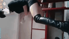 【女王调教】长靴制服女王调教狗奴 人格羞辱 男奴必备【万人求北京真实母女调教男奴】贵妇骚妈和女儿，一个比一个会玩【万人求史上最刺激女同调教男奴】明星颜值唾液分泌舌吻，撸管必射【伪娘调教】sm黑丝伪娘调教男奴这颜值都可以做网红了伪娘系列2